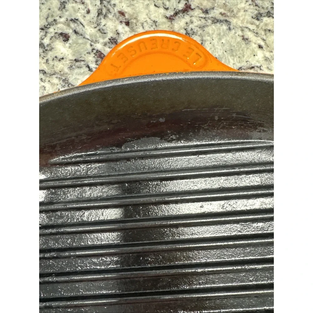 Le Creuset #26 Red Enameled Cast Iron Square Grill Pan Skillet Griddle Orange